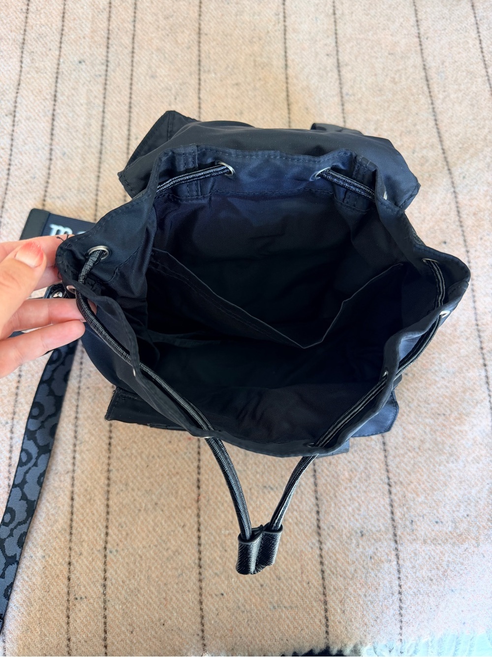Marimekko Everything Backpack S Unikko - Picture 5 of 9